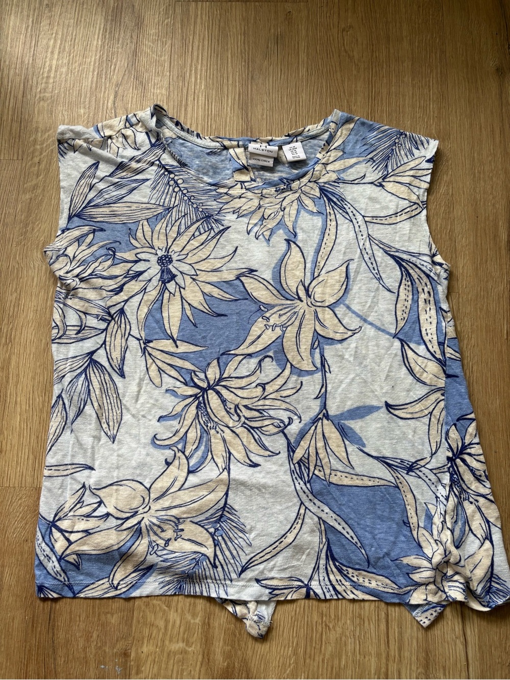 Halston Blue and Cream Floral Tank Top 100% linen Sz medium